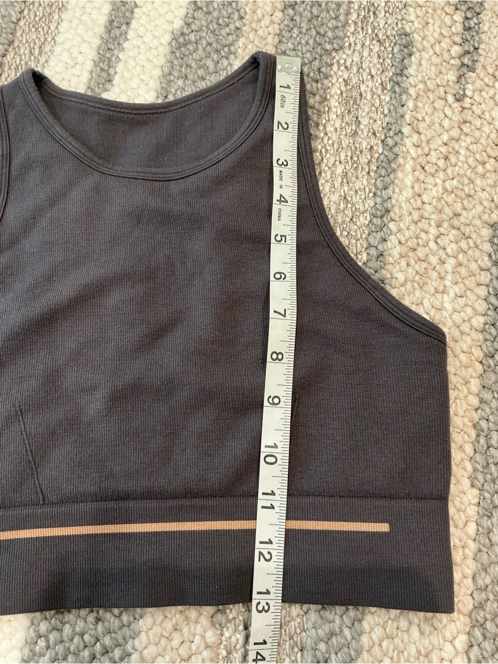 Lunya Ribbed Scoop Sports Bra with Logo Band in Taupe Size Medium - Picture 8 of 8
